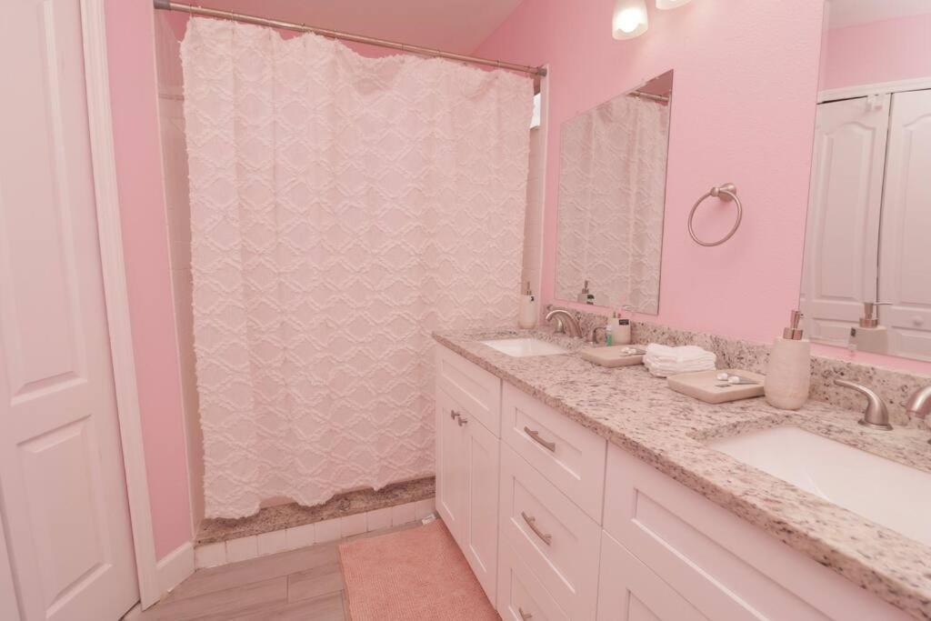 Вилла The Pink House Орландо Экстерьер фото